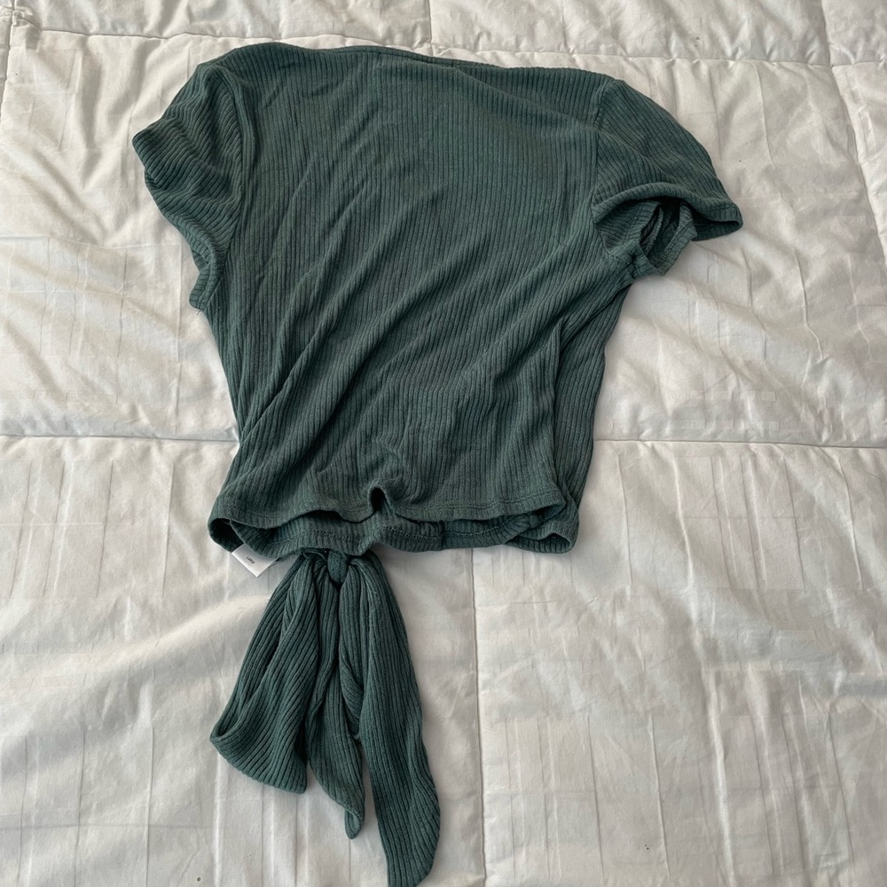 EUC Green Urban Outfitters Adjustable Wrap Crop Top - Picture 4 of 5